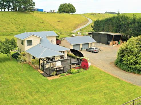 325 Hokio Sand Road, Hokio Beach