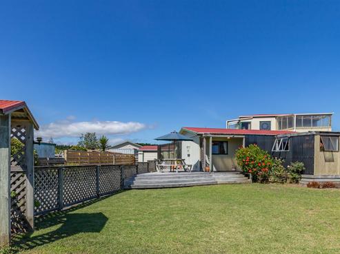 5 Takitimu Street, Waitarere Beach
