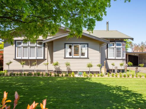 18 Trafalgar Street, Dannevirke