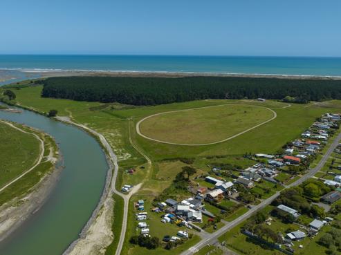 1951 Parewanui Road, Parewanui/Scott's Ferry