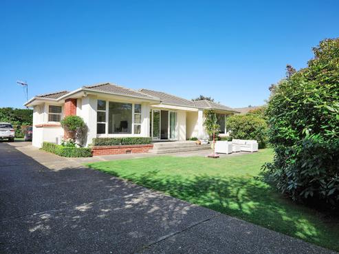 99 Albert Street, Gladstone