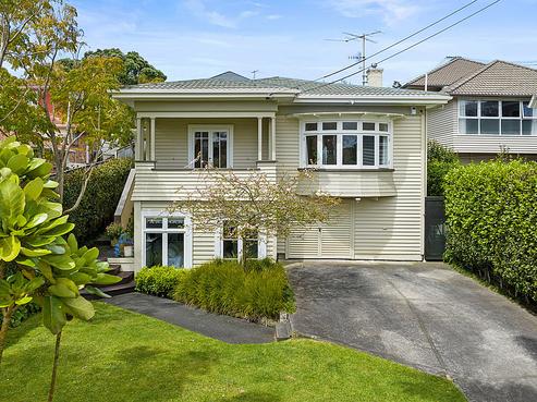15 Renfrew Avenue, Sandringham
