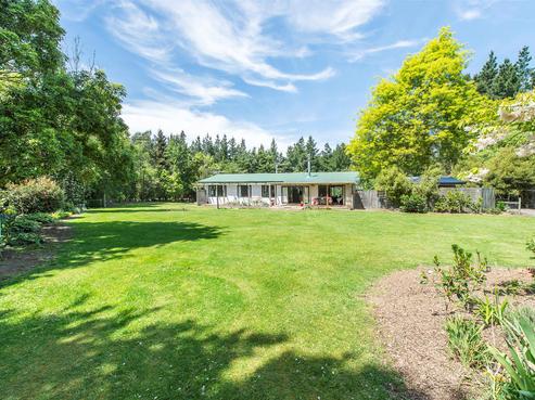 61 Scarlet Oak Drive, West Melton