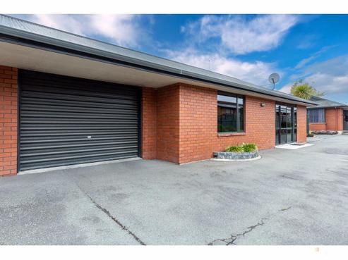 2/150B North Street, West End