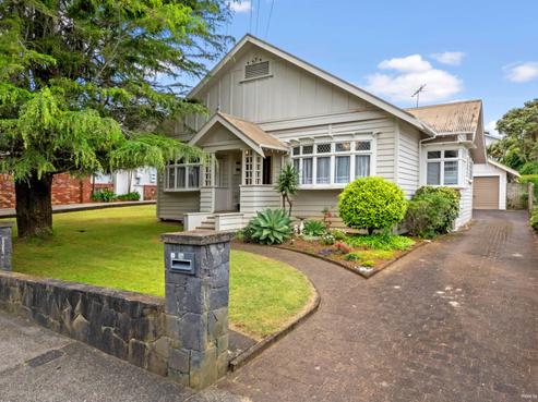 34 Ferryhill Road, Epsom
