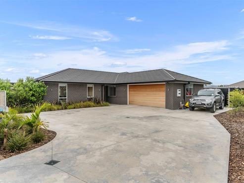 7 Maries Way, Waipu