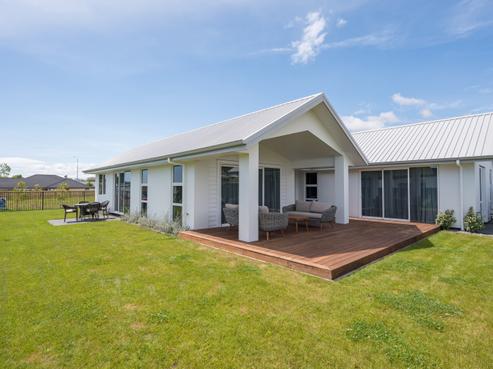 10 Greenway Crescent, Hope