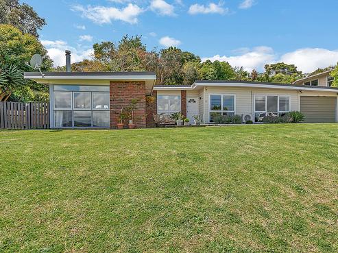 17 Tanekaha Drive, Parahaki