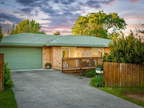 34 Taioma Crescent, Te Atatu Peninsula