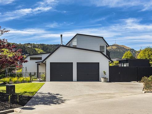 7 Bridgemere Lane, Cracroft