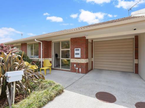 16/379 Swanson Road, Ranui