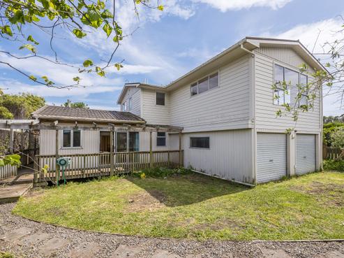 15 Glen Road, Raumati South