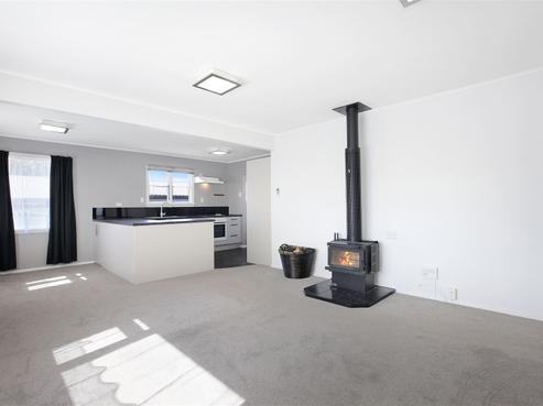6 Oakhurst Place, Russley