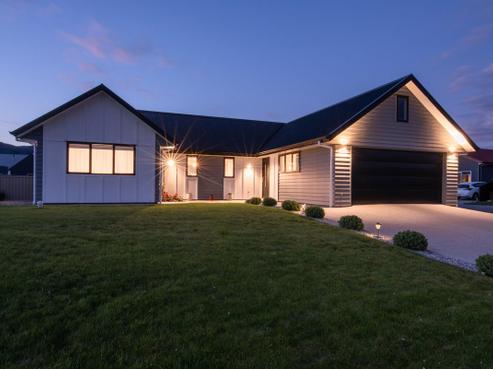 3 Willoughby Place, Clyde