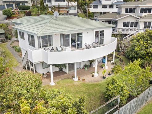 142 Red Beach Road, Red Beach