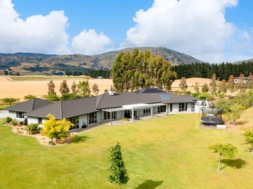 658 Ballantyne Road, Luggate