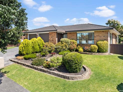 16 Orangewood Drive, Northpark