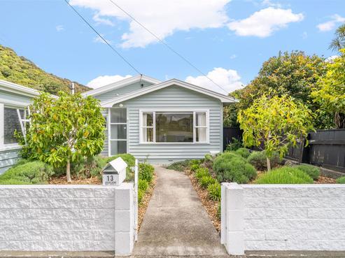 13 Hinau Street, Eastbourne