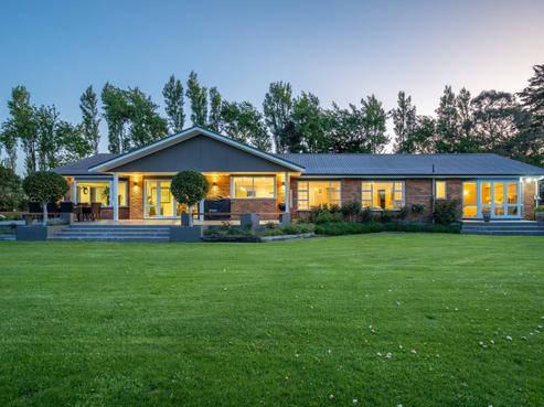 61 Retreat Road, Myross Bush