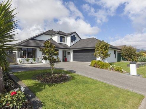 4 Consort Close, Paraparaumu Beach