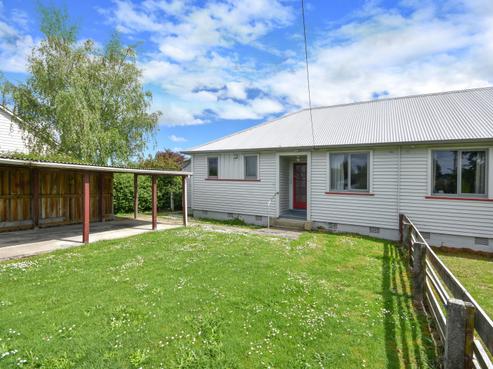 16 Centennial Avenue, Milton
