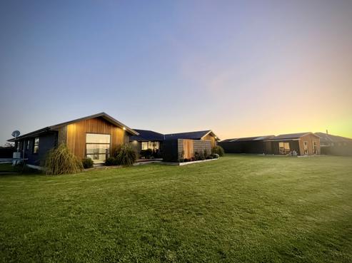9 Court Of Ascot, Tisbury