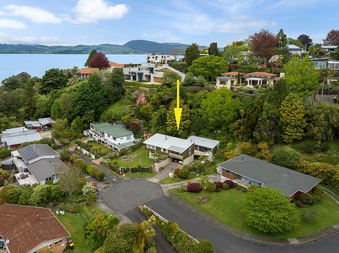 6 Manahi Avenue, Kawaha Point