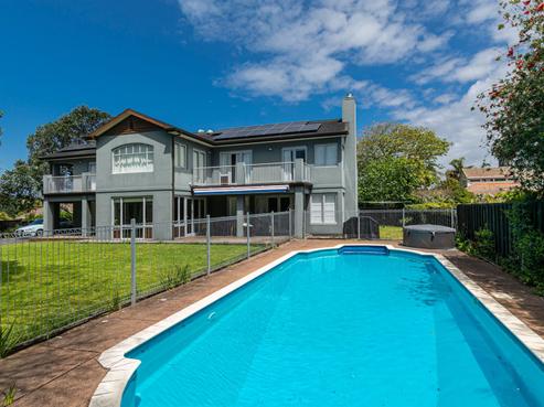 43A Rock Isle Road, Torbay