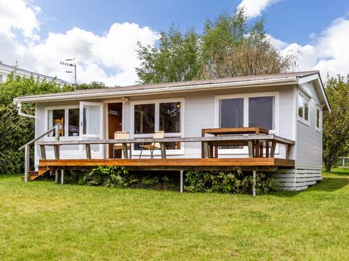 13 Otaiatoa Street, Lake Taupo (East)