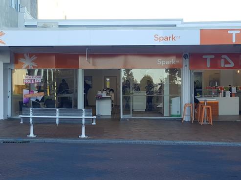 83 Devonport Road, Tauranga Central
