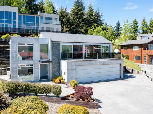 2 Tenby Street, Wanaka