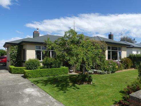 9 Lowe Street, Avenal