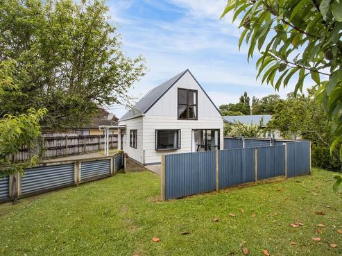 8 Adams Street, Waihi