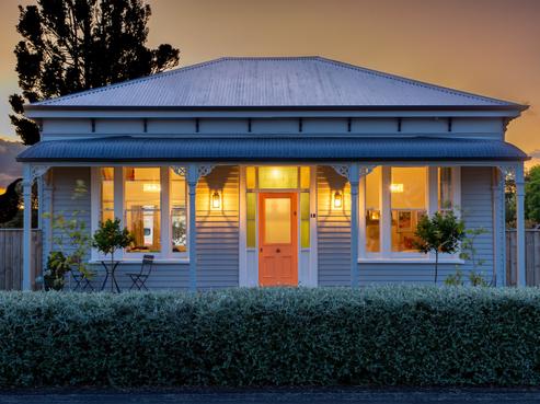 16 York Street, Dannevirke