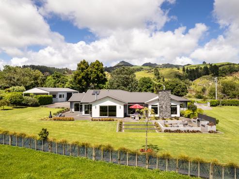 123 Surrey Hill Road, Oakura