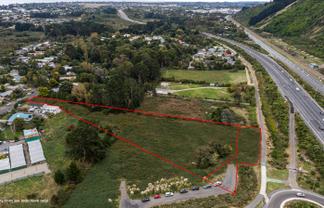 Golden Triangle within a Strategic Kapiti Location