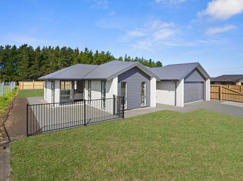 67 Hilton Drive, Amberley