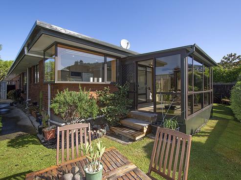 1/19A James Street, Redcliffs