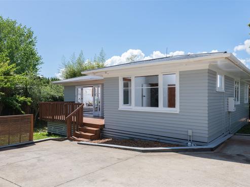 2/9 Nile Road, Kelston