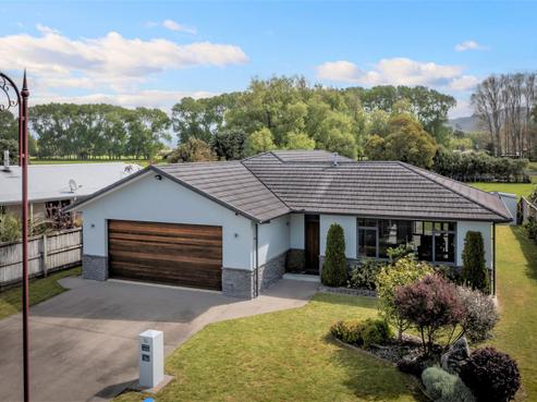 16 Wells Place, Whitianga
