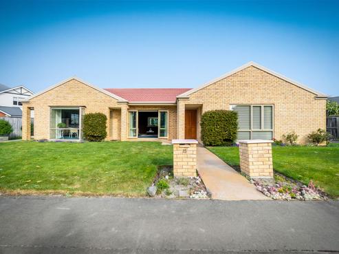 15 Skyedale Drive, Harewood