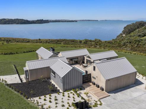 5 Takahuri Place, Hibiscus Coast Surrounds