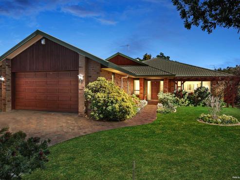 87 Landing Drive, Albany