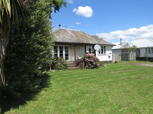 3 Plaskett Street, Reefton