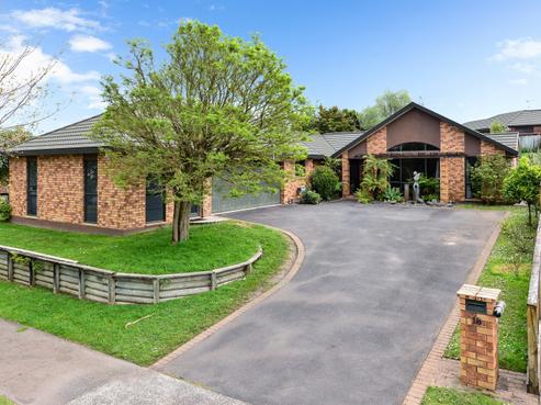 18 Limousin Place, Grandview Heights