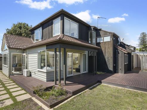 2/57 Kitchener Road, Milford