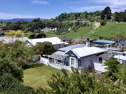 21 Kaka Road, Taihape and Surrounds