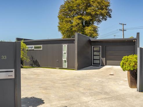 33 Mcmaster Street, Greytown