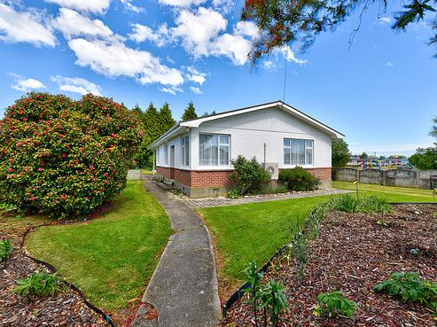 30 Oakland Street, Mataura