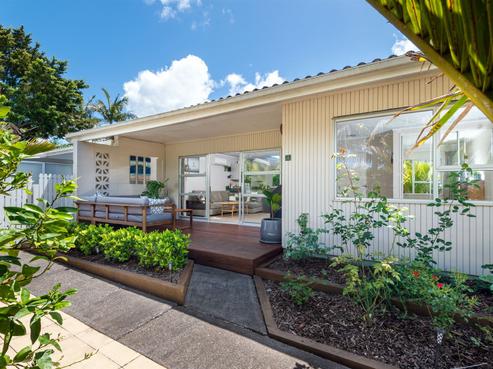 4/17 Church Street, Devonport